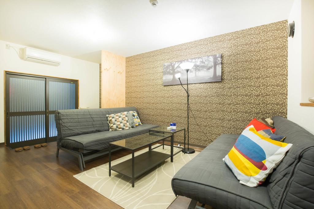 Sakuragawa House Apartment Осака Екстериор снимка