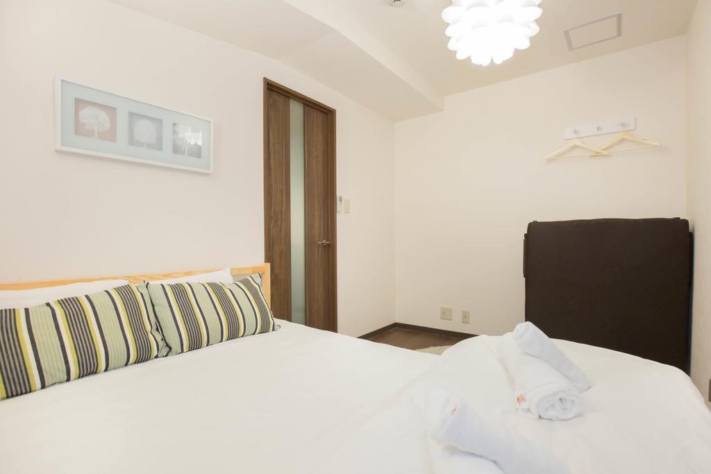 Sakuragawa House Apartment Осака Екстериор снимка