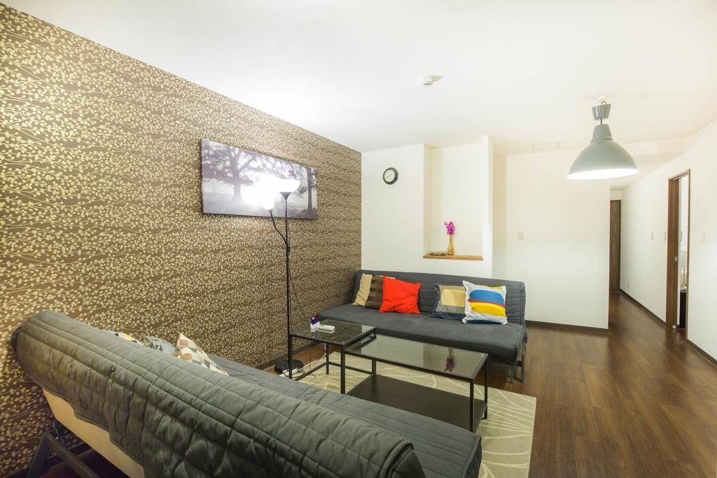 Sakuragawa House Apartment Осака Екстериор снимка